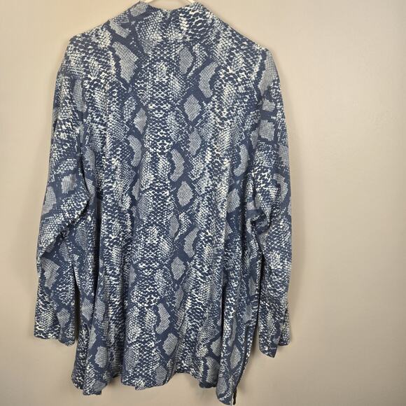 Susan Graver Weekend Tunic Shirt 3X Blue snake Buttery Soft Zip Side Hem Long - Picture 5 of 7